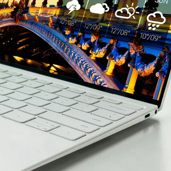 Laptop Air 13 plata: detalle 2