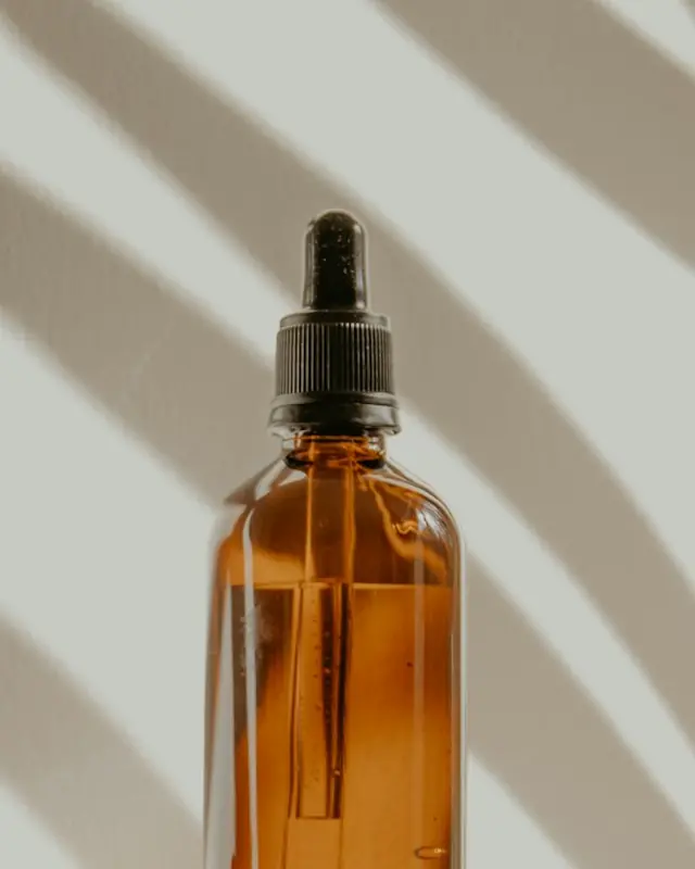 Sérum facial Ámbar: detalle 1